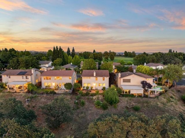 3006 Fox Hill Dr, Rocklin, CA 95765