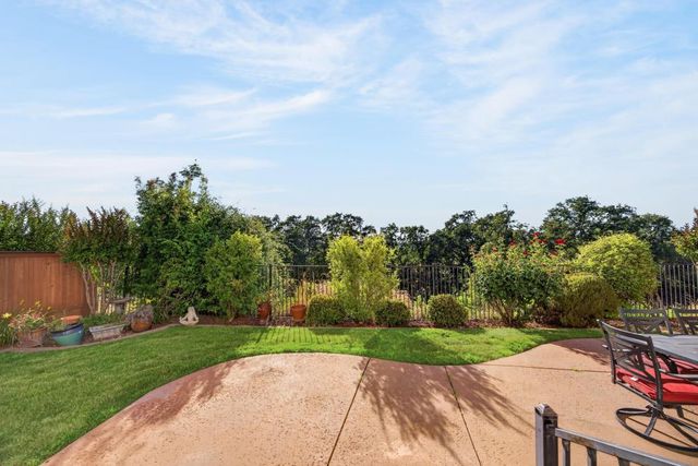 3006 Fox Hill Dr, Rocklin, CA 95765