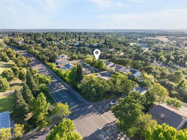 3006 Fox Hill Dr, Rocklin, CA 95765