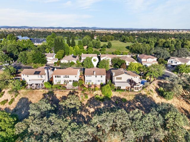 3006 Fox Hill Dr, Rocklin, CA 95765