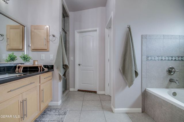 11548 PORFIRIO PAYAN Drive, El Paso, TX 79934