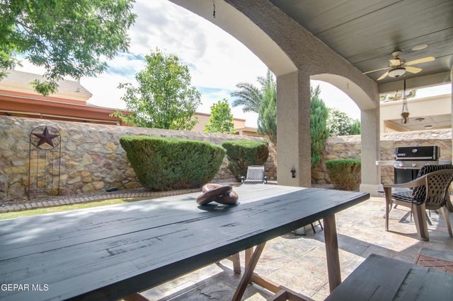 11548 PORFIRIO PAYAN Drive, El Paso, TX 79934