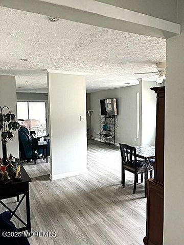 105 Lexington Drive, Little Egg Harbor, NJ 08087