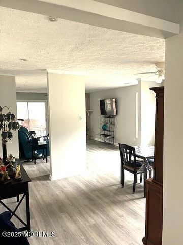 105 Lexington Drive, Little Egg Harbor, NJ 08087