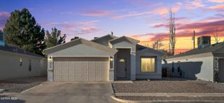 389 PLATEAU Drive, Socorro, TX 79927