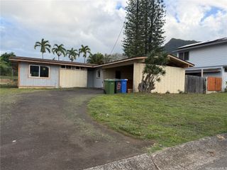 1519 Uluhaku Place, Kailua, HI 96734