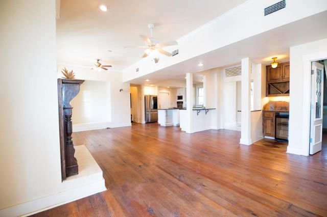 20110 Victoria Chase RD, Lago Vista, TX 78645