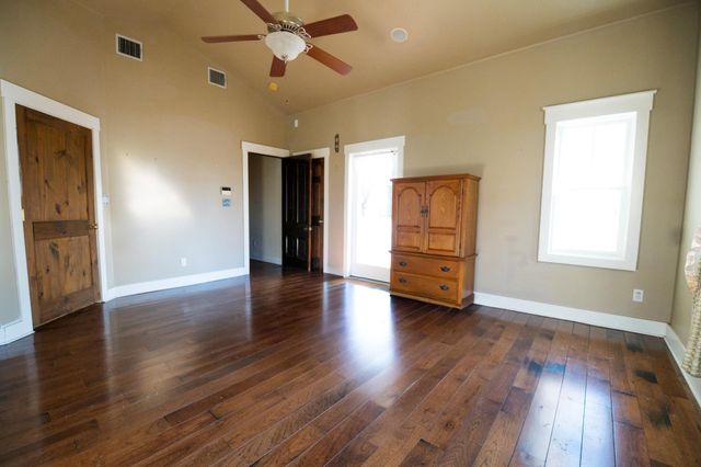 20110 Victoria Chase RD, Lago Vista, TX 78645