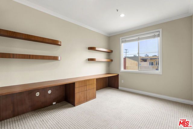 4060 Glencoe Avenue 301, Marina Del Rey, CA 90292