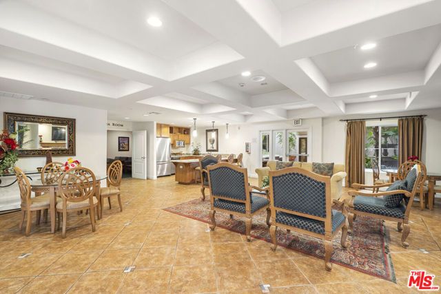 4060 Glencoe Avenue 301, Marina Del Rey, CA 90292