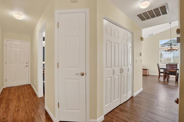 3822 Trestle Glen Ct, Cameron Park, CA 95682