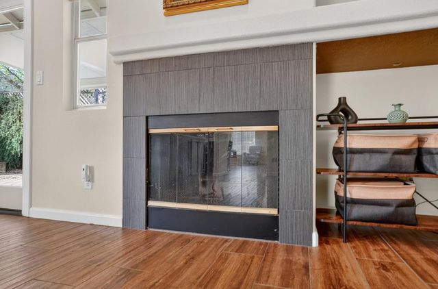 3822 Trestle Glen Ct, Cameron Park, CA 95682