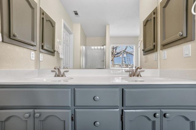 3822 Trestle Glen Ct, Cameron Park, CA 95682