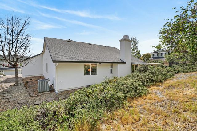 3822 Trestle Glen Ct, Cameron Park, CA 95682