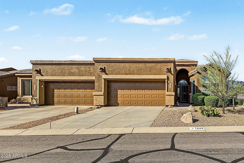 7246 E CANYON WREN Drive, Gold Canyon, AZ 85118 — photo 2