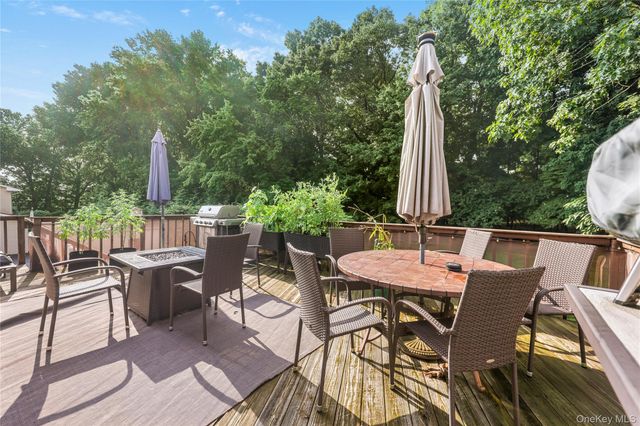 34 Strathmore Drive, New City, NY 10956