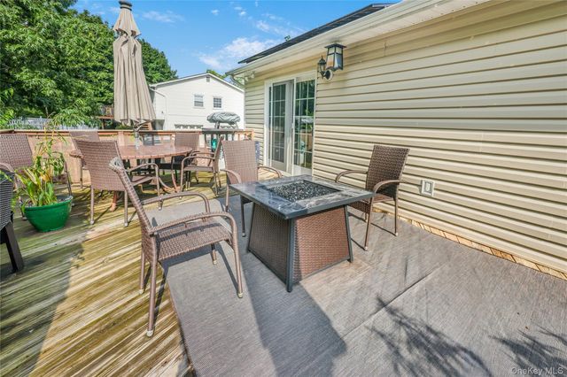 34 Strathmore Drive, New City, NY 10956