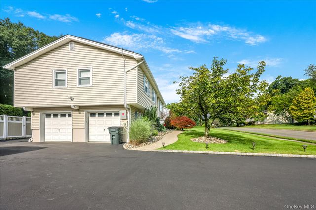 34 Strathmore Drive, New City, NY 10956