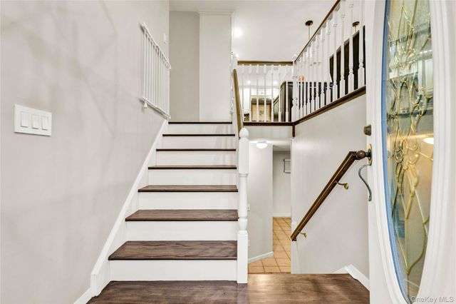 34 Strathmore Drive, New City, NY 10956