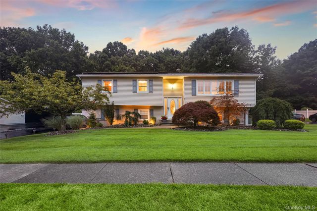 34 Strathmore Drive, New City, NY 10956