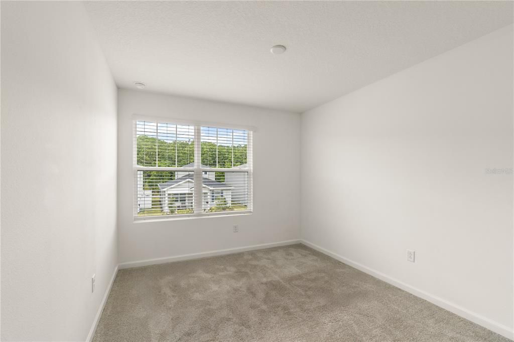 Image 20 of property listing at 11607 SUNSAIL AVENUE, Orlando, FL 32832