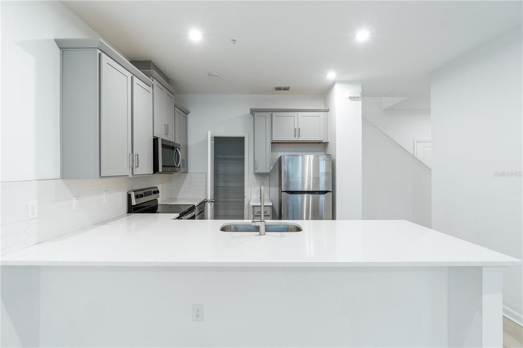Image 8 of property listing at 11607 SUNSAIL AVENUE, Orlando, FL 32832
