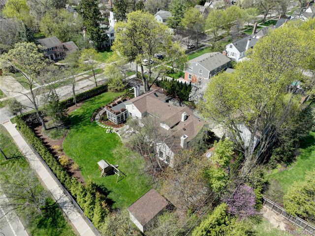 146 Puritan Avenue, Birmingham, MI 48009