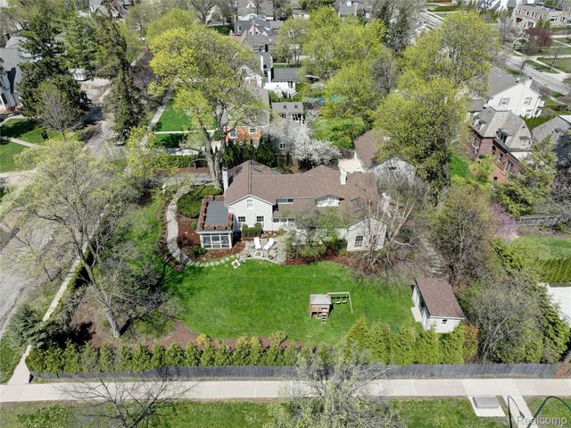 146 Puritan Avenue, Birmingham, MI 48009