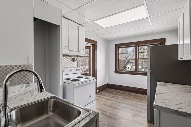 2326 Bryant Avenue N, Minneapolis, MN 55411