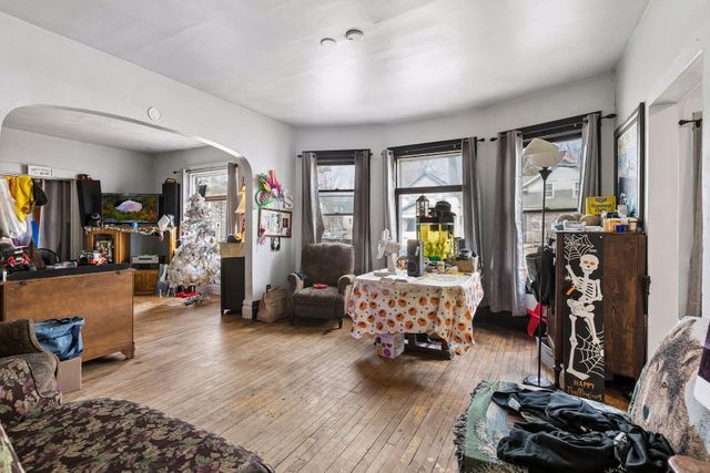 2326 Bryant Avenue N, Minneapolis, MN 55411