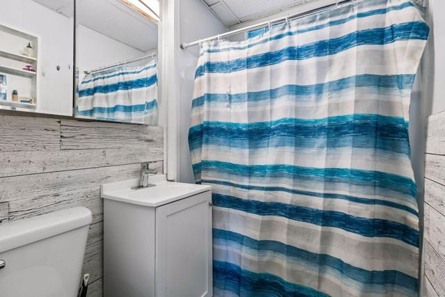 2326 Bryant Avenue N, Minneapolis, MN 55411