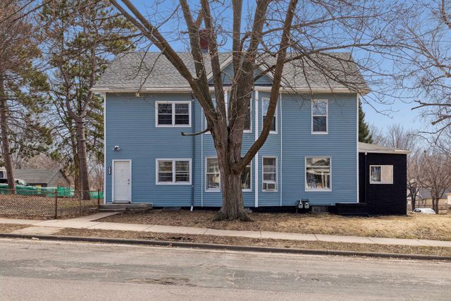 2326 Bryant Avenue N, Minneapolis, MN 55411