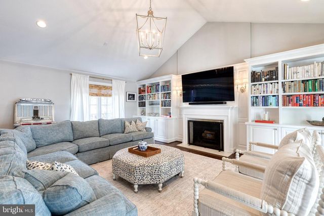 1808 CIRCLE RD, Baltimore, MD 21204