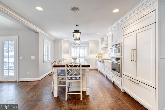 1808 CIRCLE RD, Baltimore, MD 21204