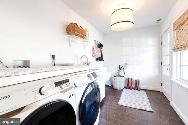 1808 CIRCLE RD, Baltimore, MD 21204