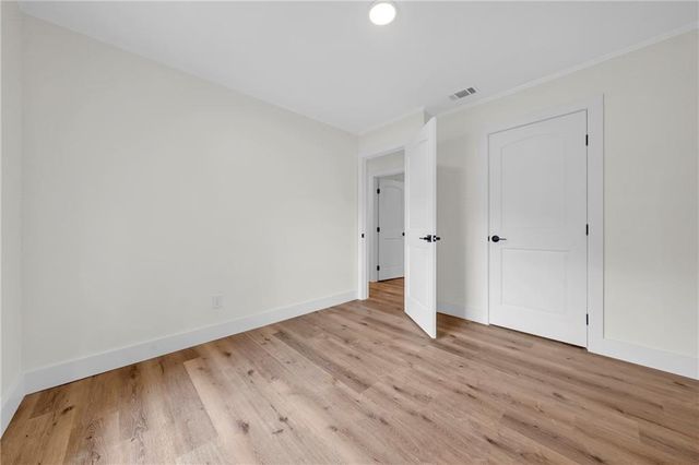 6025 Howells Ferry Road, Mobile, AL 36618