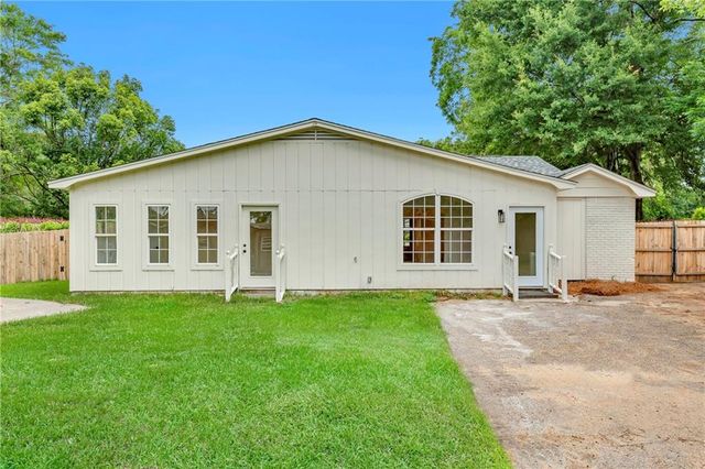 6025 Howells Ferry Road, Mobile, AL 36618
