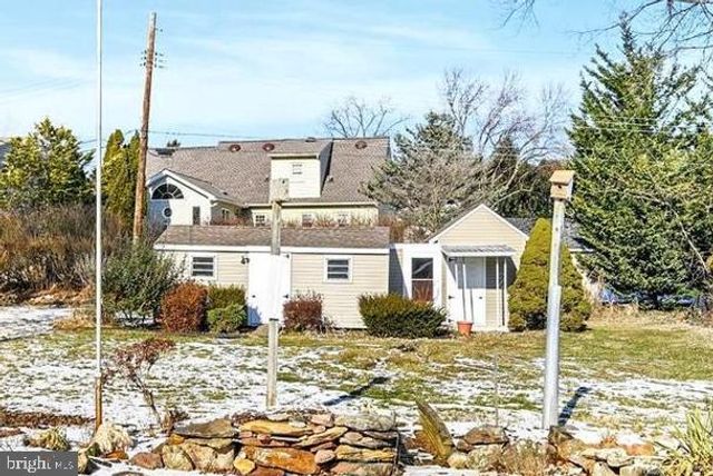 3813 SYLVAN DR, York, PA 17402