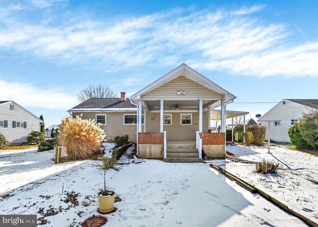 3813 SYLVAN DR, York, PA 17402