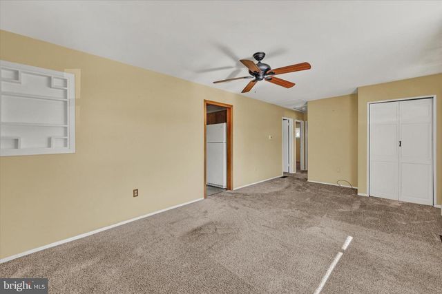 3813 SYLVAN DR, York, PA 17402