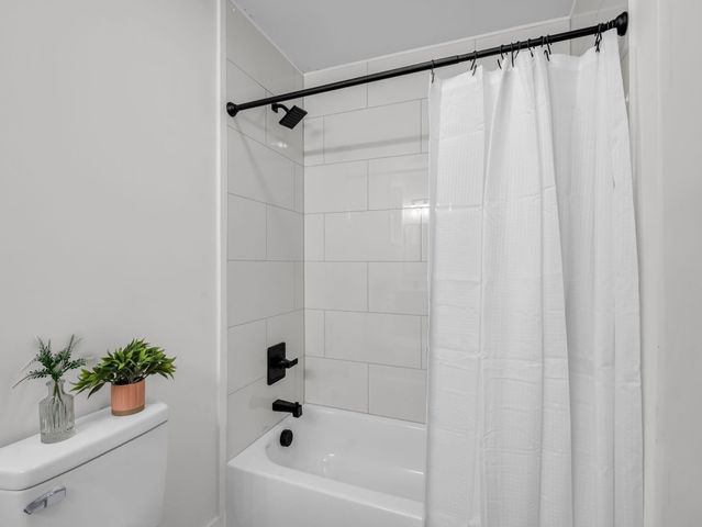 445 E Buford St, Gaffney, SC 29340