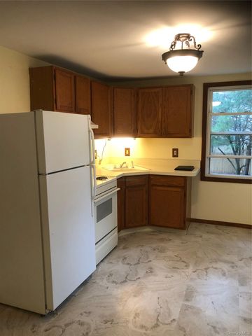 1887 Joshuas Path 2, Central Islip, NY 11722