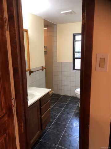 1887 Joshuas Path 2, Central Islip, NY 11722