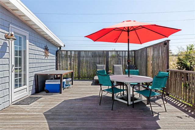 449 Dehnhoff Walk, Ocean Beach, NY 11770