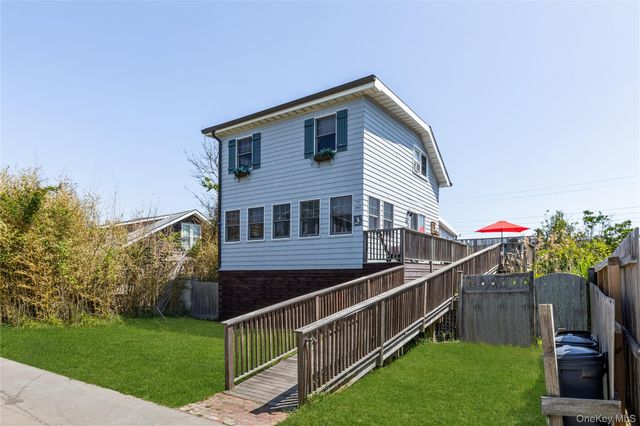 449 Dehnhoff Walk, Ocean Beach, NY 11770