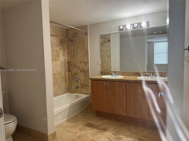 1555 N N.treasure Drive 313, North Bay Village, FL 33141