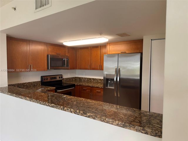 1555 N N.treasure Drive 313, North Bay Village, FL 33141