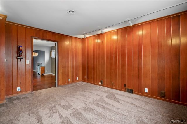 1060 Amherst Street, Buffalo, NY 14216