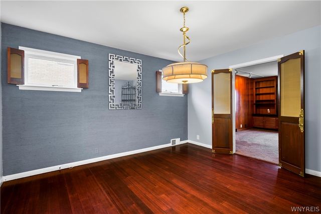 1060 Amherst Street, Buffalo, NY 14216