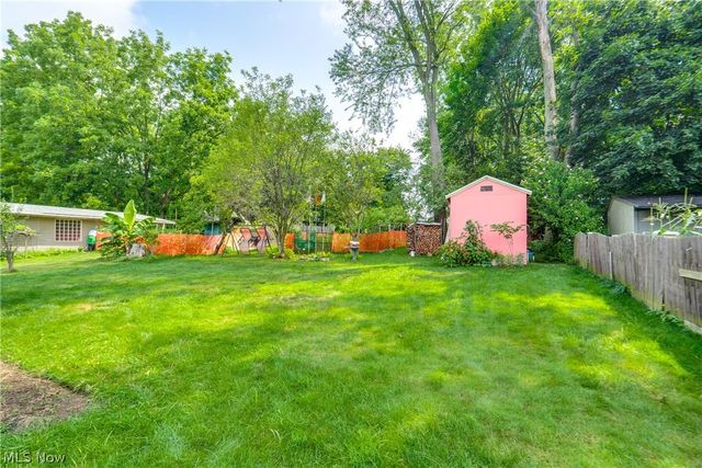 1637 Vicgross Avenue, Akron, OH 44310